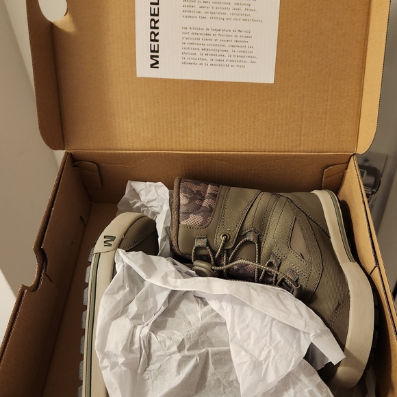 Merelle snow bank 2.0 boots size 12M - Picture 2 of 6